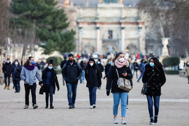 French parliament approves Macron’s vaccine pass